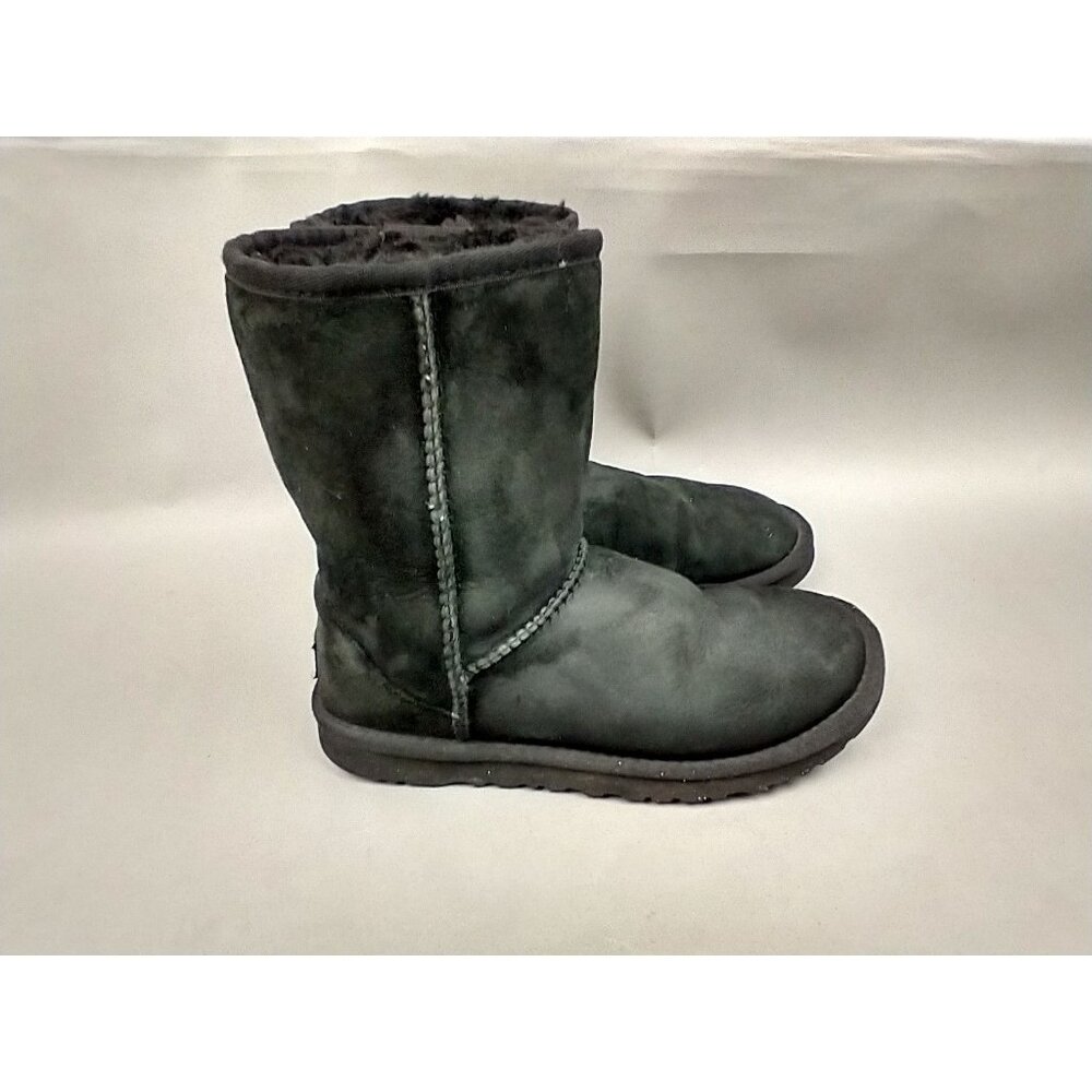 UGG Australia Classic Short II Ankle Boots for Women 5. Black